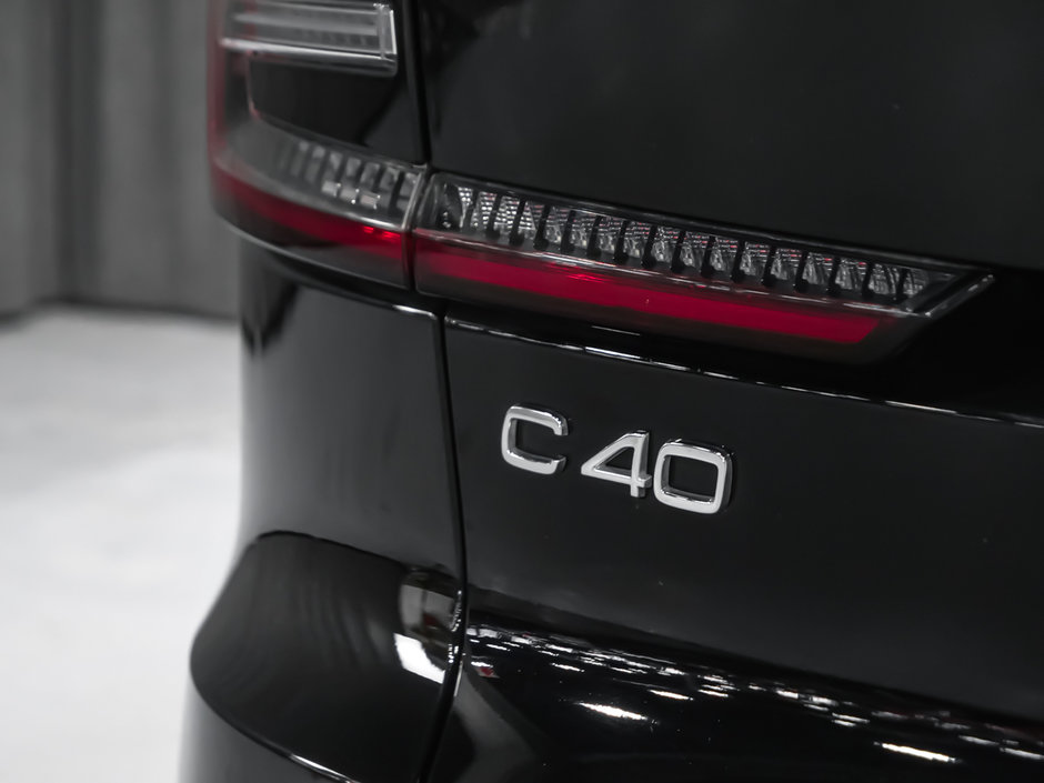 2023 Volvo C40 Recharge Pure Electric ULTIMATE-7