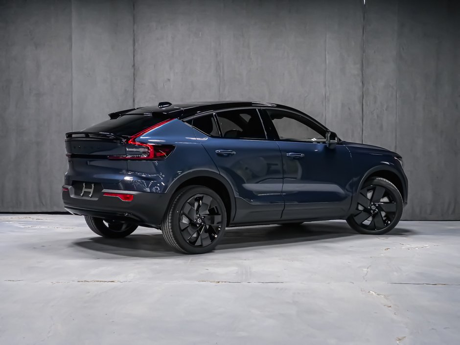 2026 Volvo EC40 Twin Motor, Ultra Black Edition-2