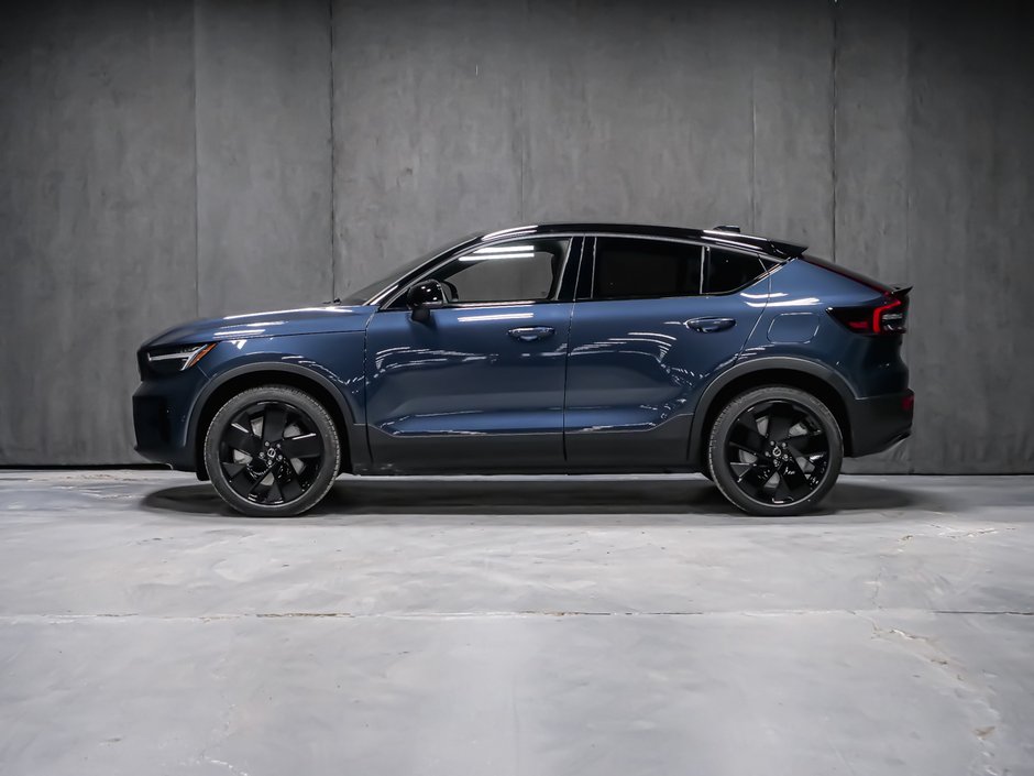 2026 Volvo EC40 Twin Motor, Ultra Black Edition-4