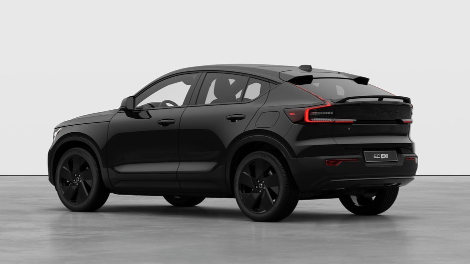 2026 Volvo EC40 Twin Motor, Ultra Black Edition-1