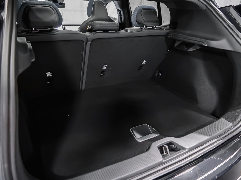 Volvo EX30 Cross Country Ultra 2026-10