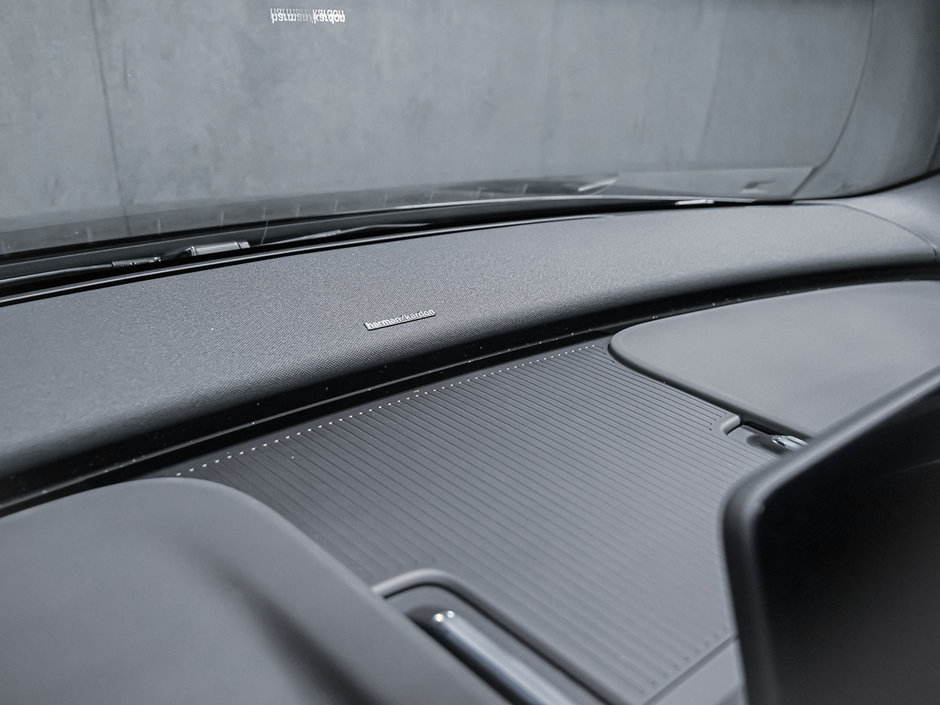 2025 Volvo EX30 TWIN Ultra-20