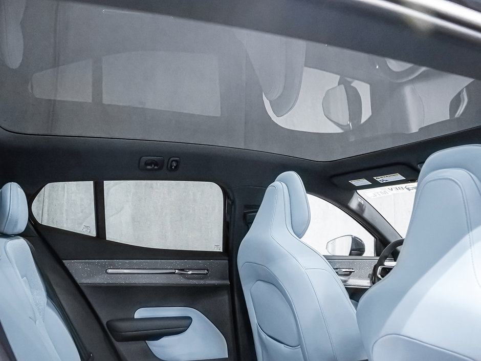 2025 Volvo EX30 TWIN Ultra-22