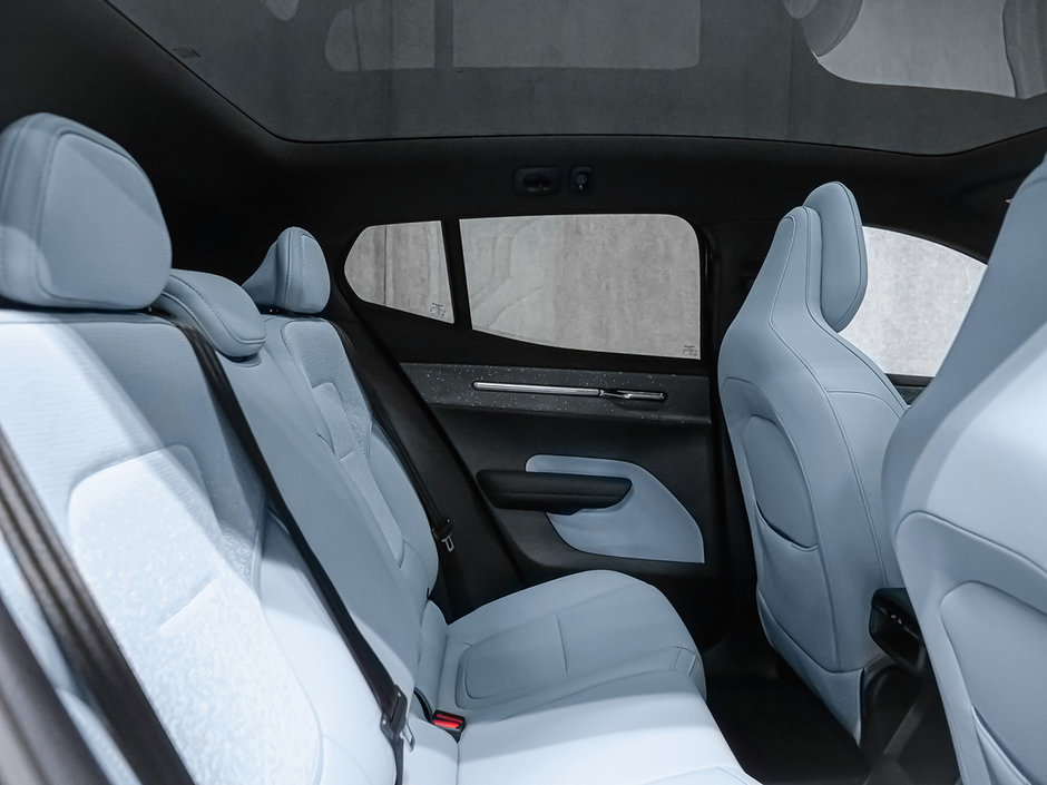 2025 Volvo EX30 TWIN Ultra-21