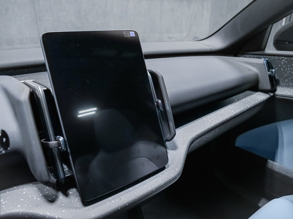 2025 Volvo EX30 TWIN Ultra-14