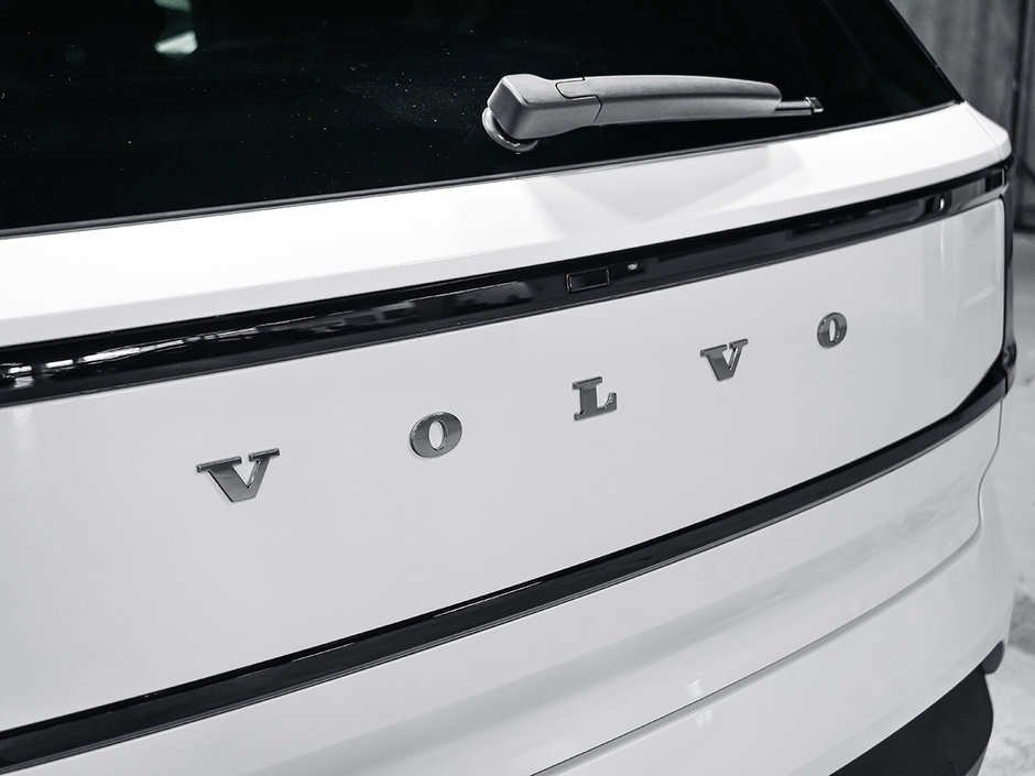 Volvo EX30 TWIN Plus 2025-15