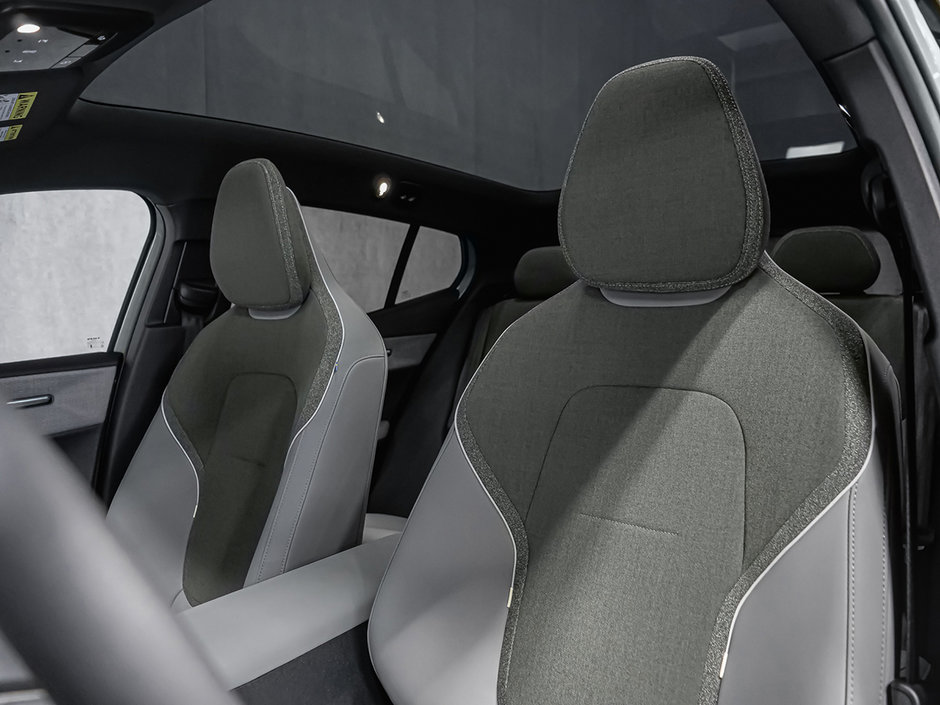 2025 Volvo EX30 TWIN Ultra-43