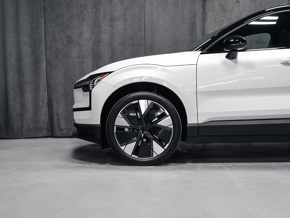 2025 Volvo EX30 TWIN Ultra-24
