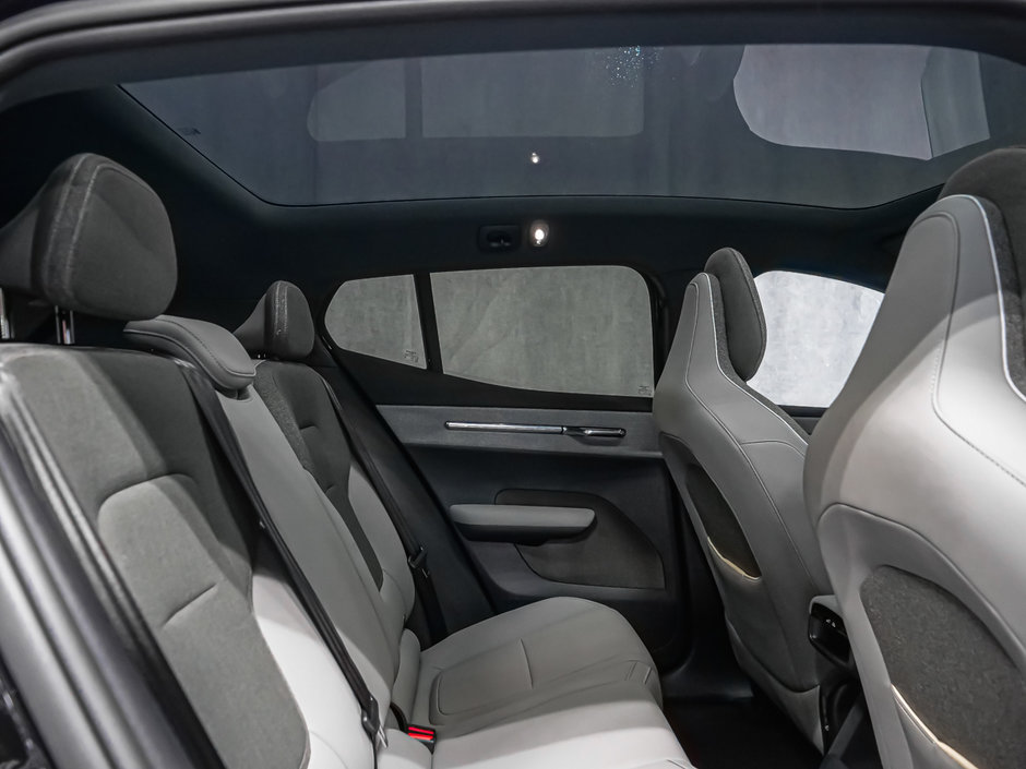 2025 Volvo EX30 TWIN Plus-24