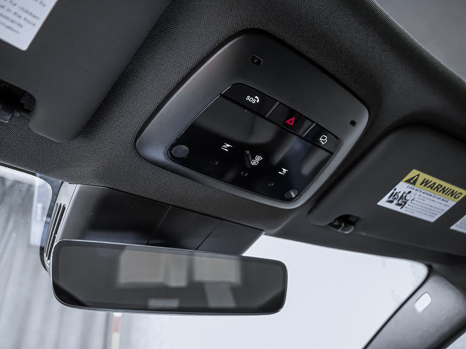 2025 Volvo EX30 Plus-54