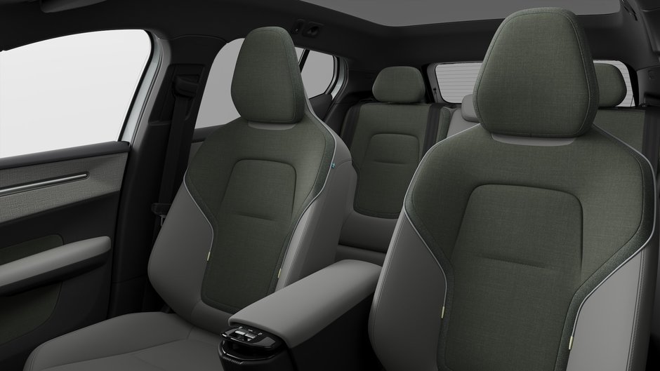 Volvo EX30 TWIN Plus 2025-9