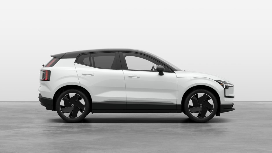 Volvo EX30 TWIN Plus 2025-4