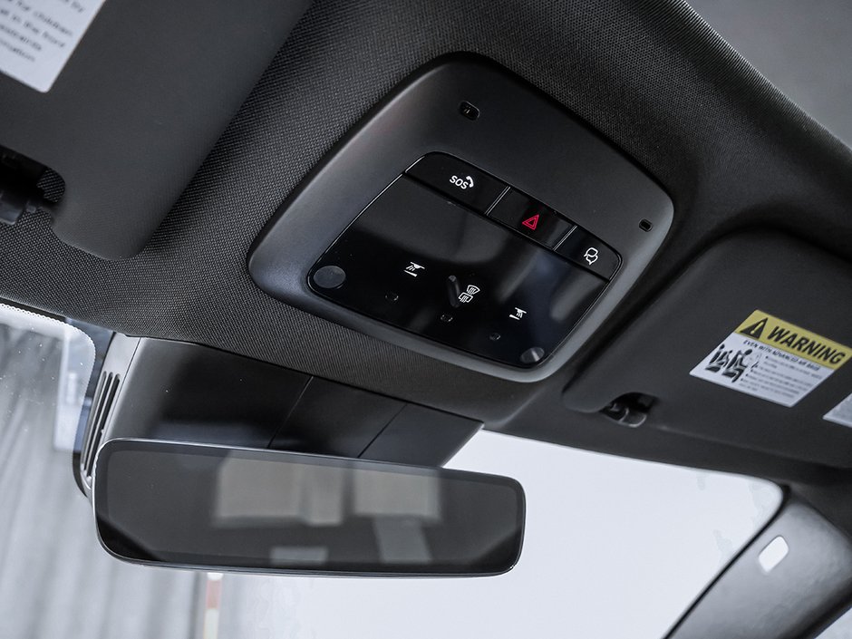 Volvo EX30 Ultra 2025-56