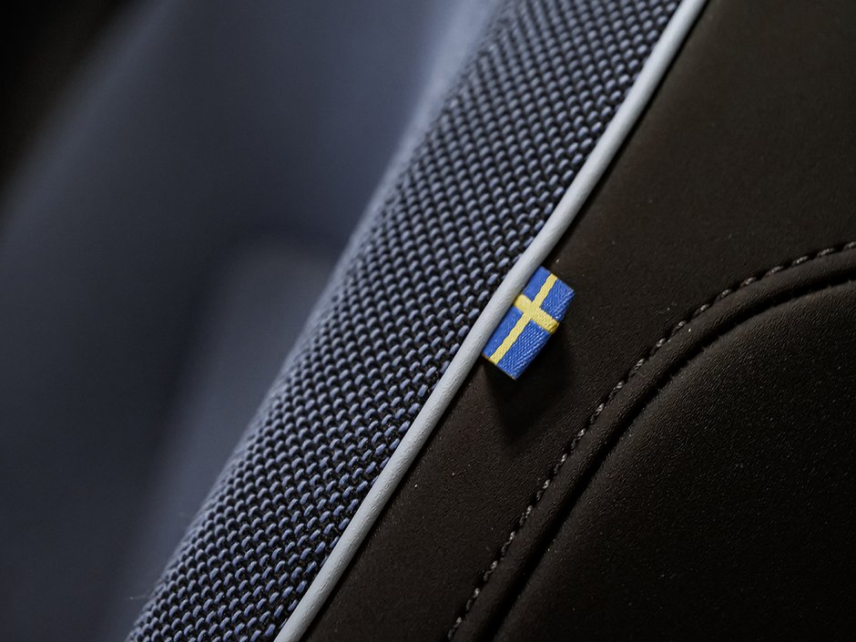 2025 Volvo EX30 TWIN Ultra-65