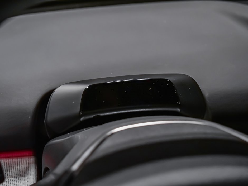 Volvo EX30 TWIN Ultra 2026-15