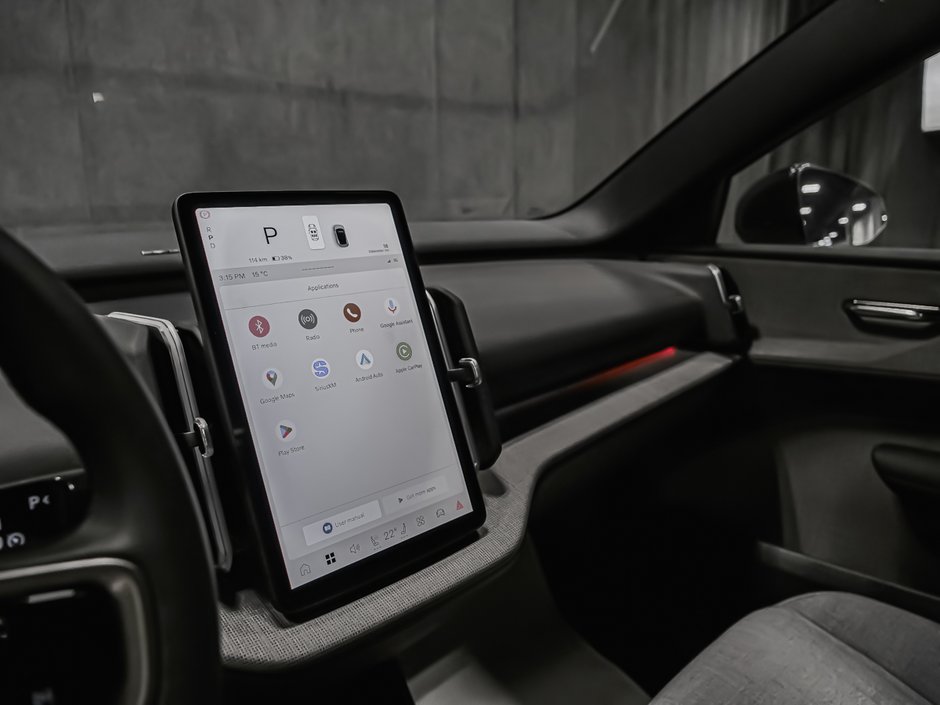 Volvo EX30 TWIN Ultra 2026-11