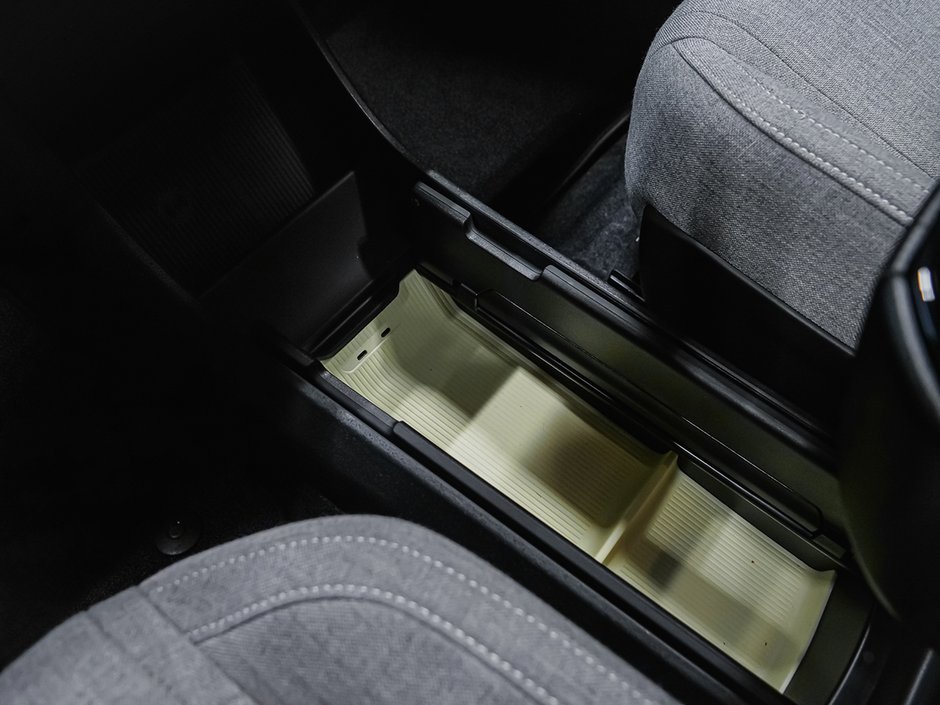 2026 Volvo EX30 TWIN Ultra-23