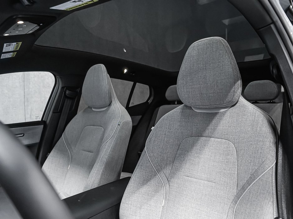 2026 Volvo EX30 TWIN Ultra-47