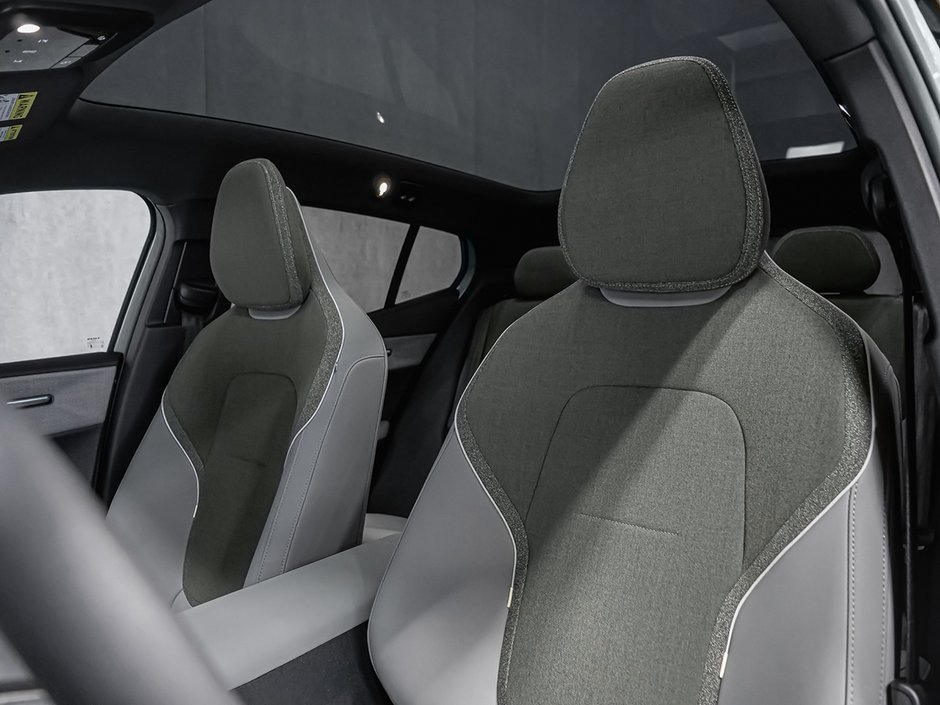 Volvo EX30 TWIN Plus 2026-36