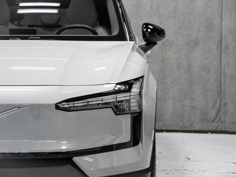 Volvo EX30 TWIN Plus 2026-64