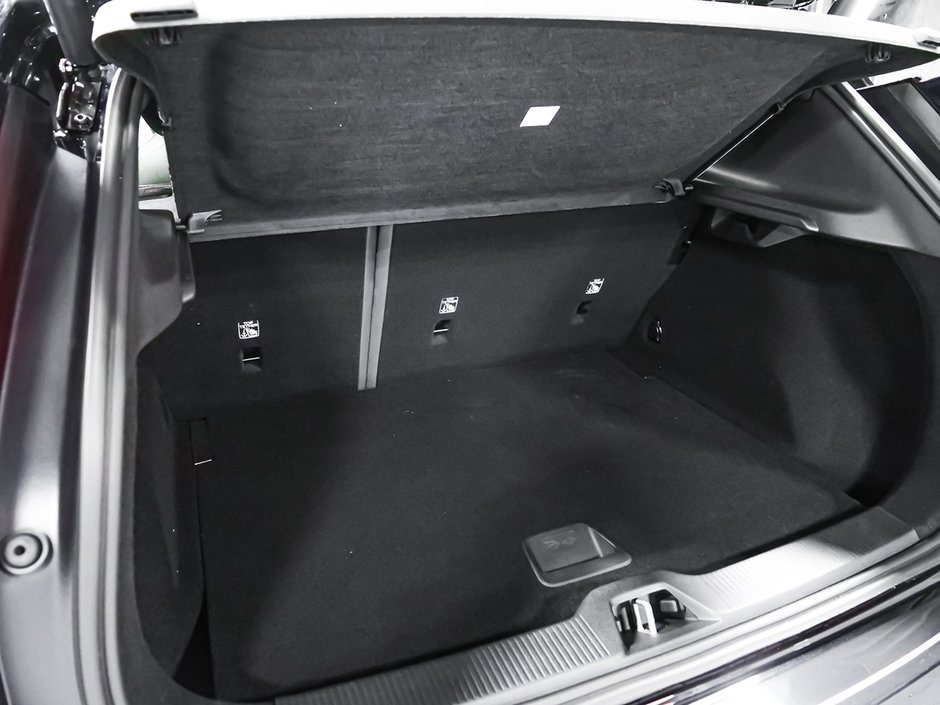 Volvo EX30 TWIN Plus 2026-56