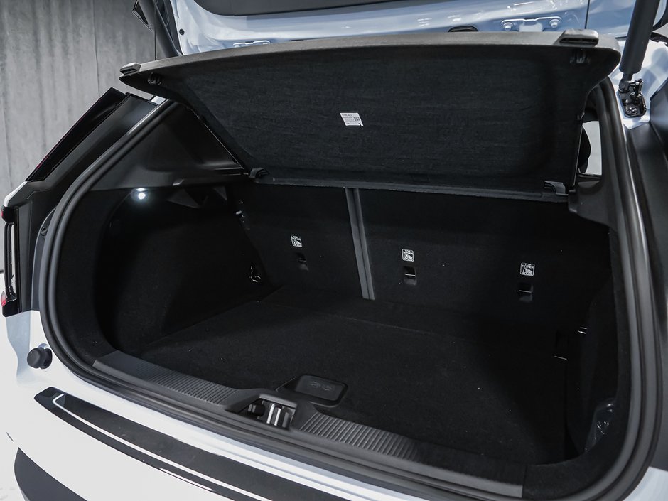 Volvo EX30 TWIN Plus 2026-10