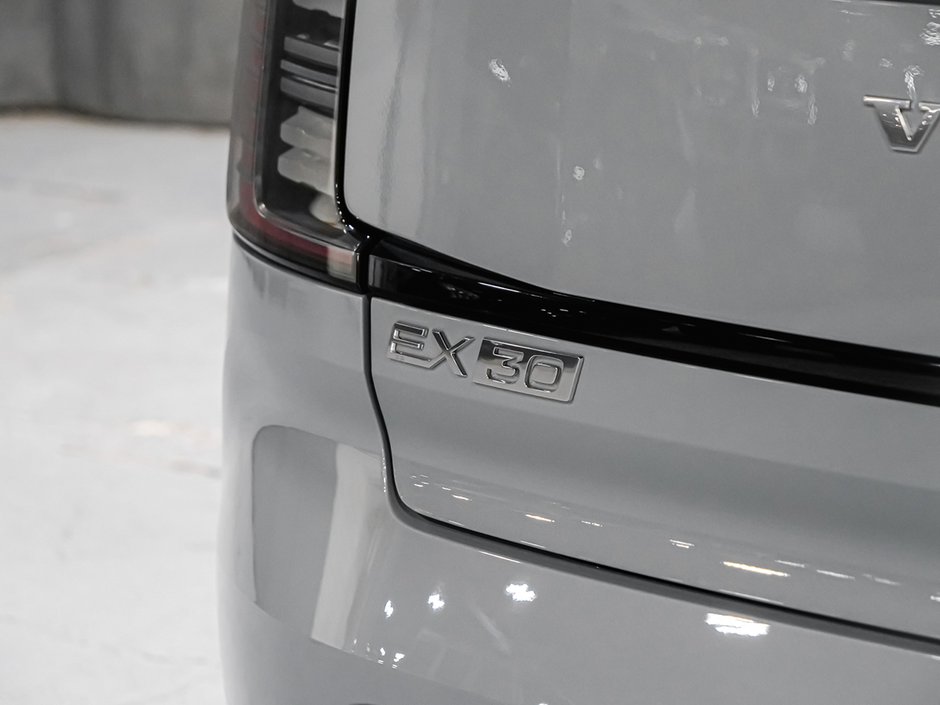 2026 Volvo EX30 TWIN Plus-55