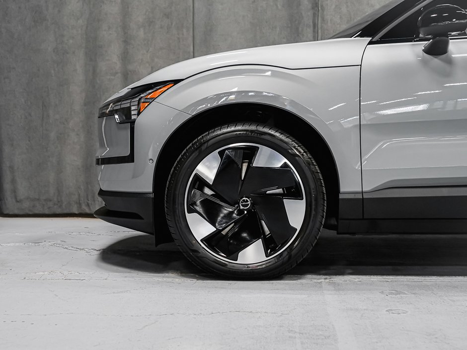 2026 Volvo EX30 TWIN Plus-9