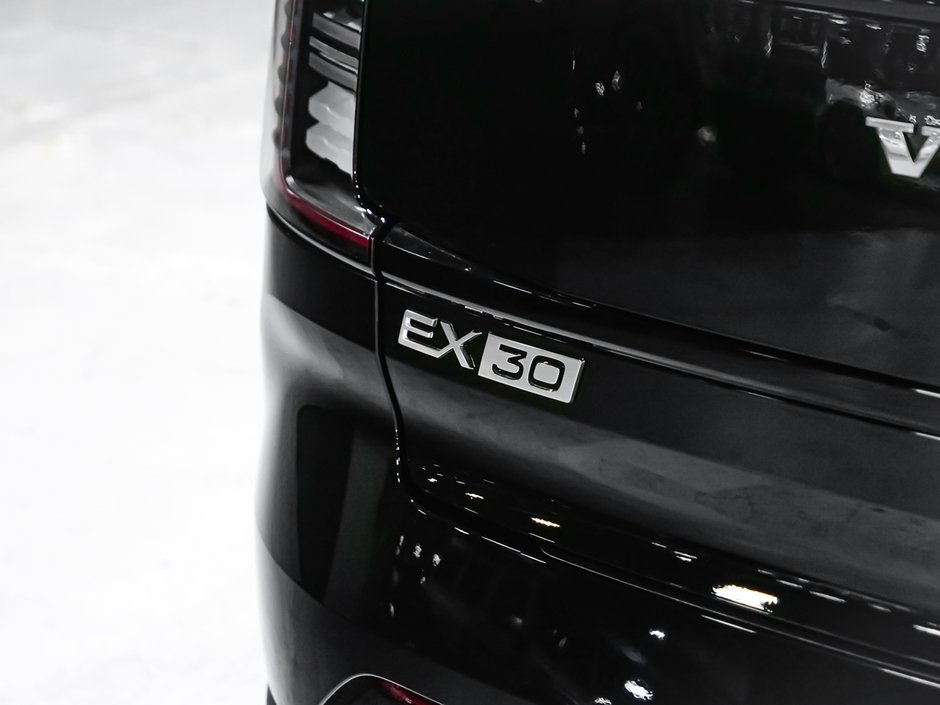 2026 Volvo EX30 TWIN Plus-9