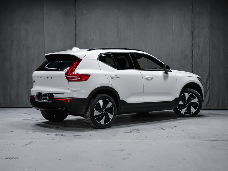 Volvo EX40 TWIN Plus 2025-6