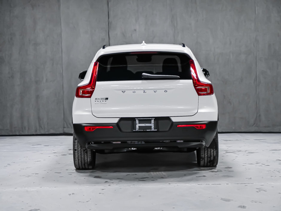 Volvo EX40 TWIN Plus 2025-7