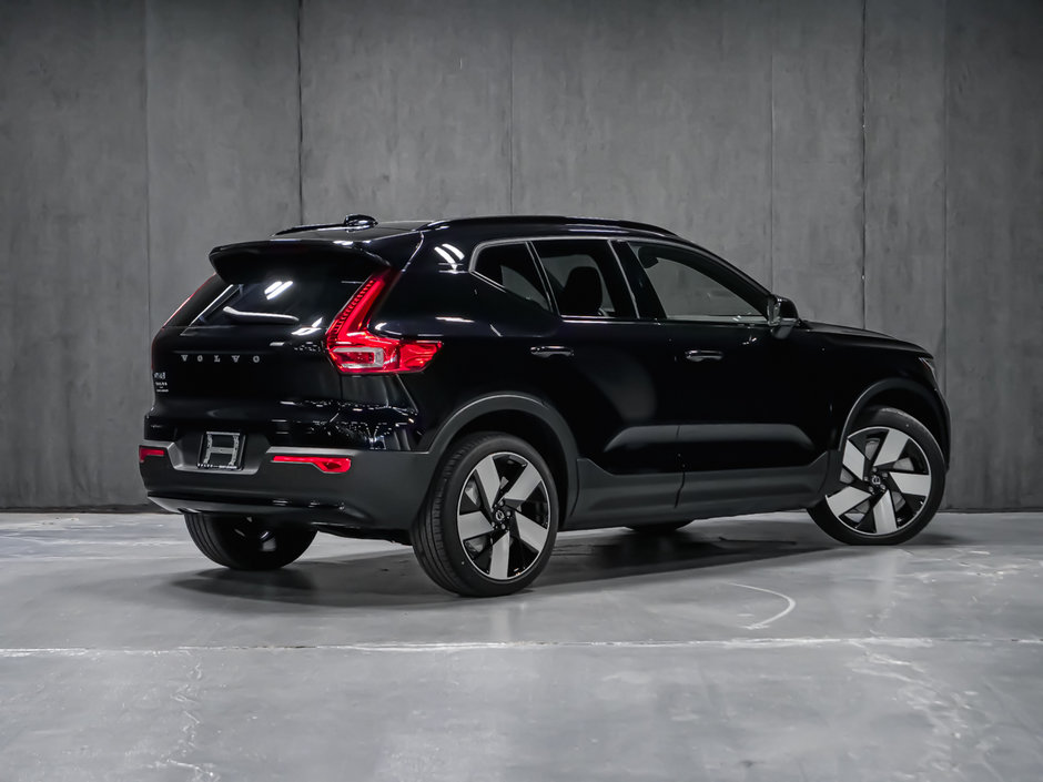 2025 Volvo EX40 TWIN Ultra-3