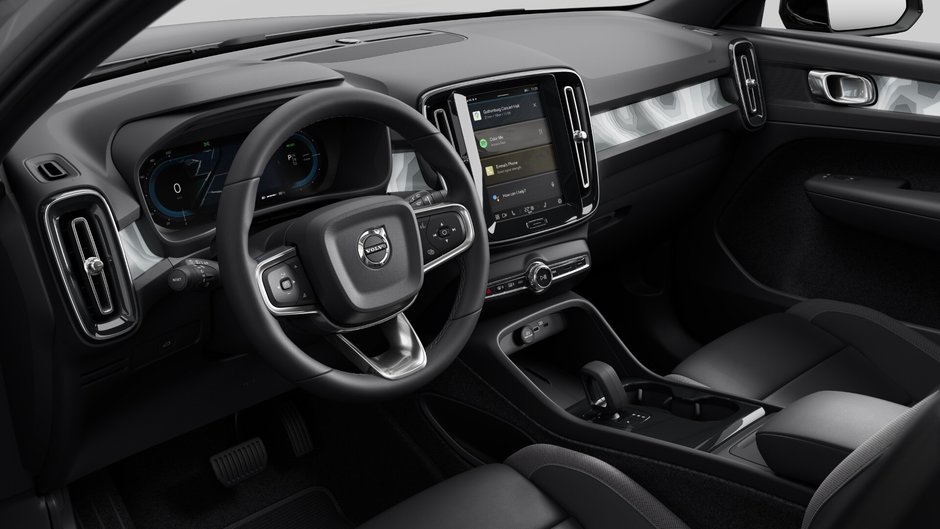 2025 Volvo EX40 Plus-7