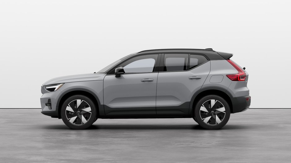 2025 Volvo EX40 Plus-5