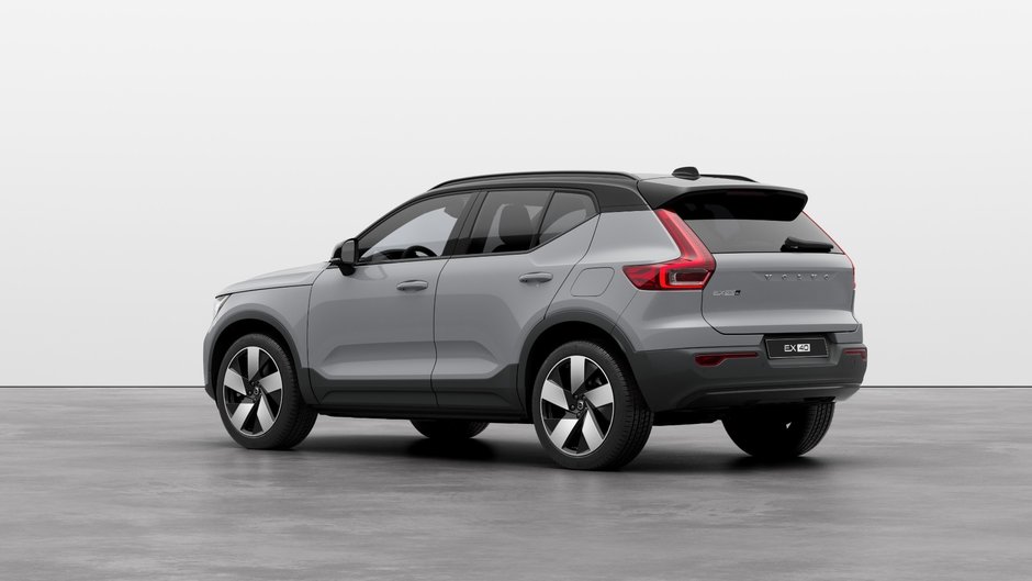 2025 Volvo EX40 TWIN Ultra-1