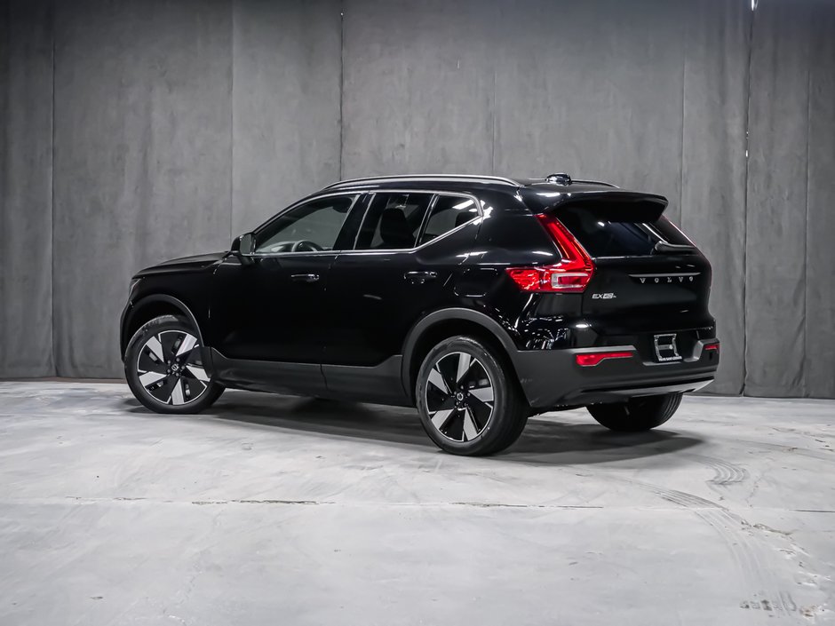 Volvo EX40 Twin Motor, Core 2026-2