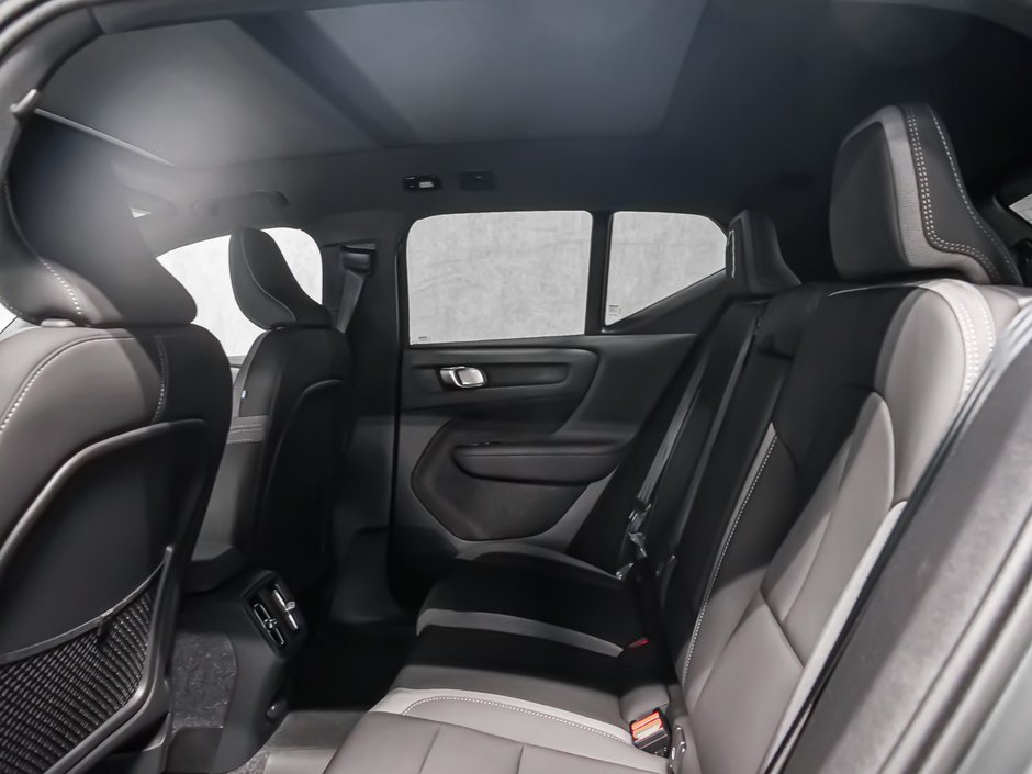 2026 Volvo EX40 Twin Motor, Plus-9