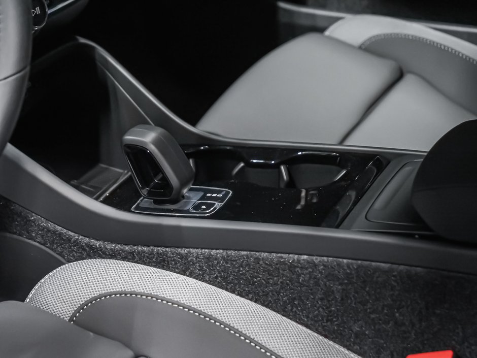 2026 Volvo EX40 Twin Motor, Plus-6