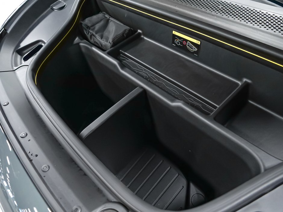 2027 Volvo EX60 Twin Motor, Ultra-71
