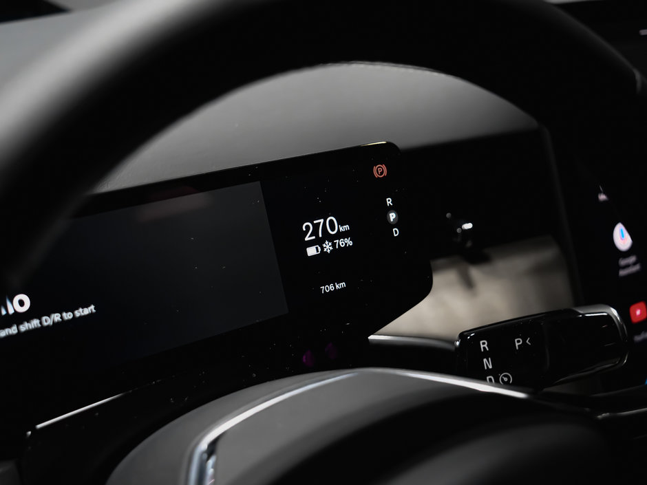 2025 Volvo EX90 Ultra 7-Passenger-26