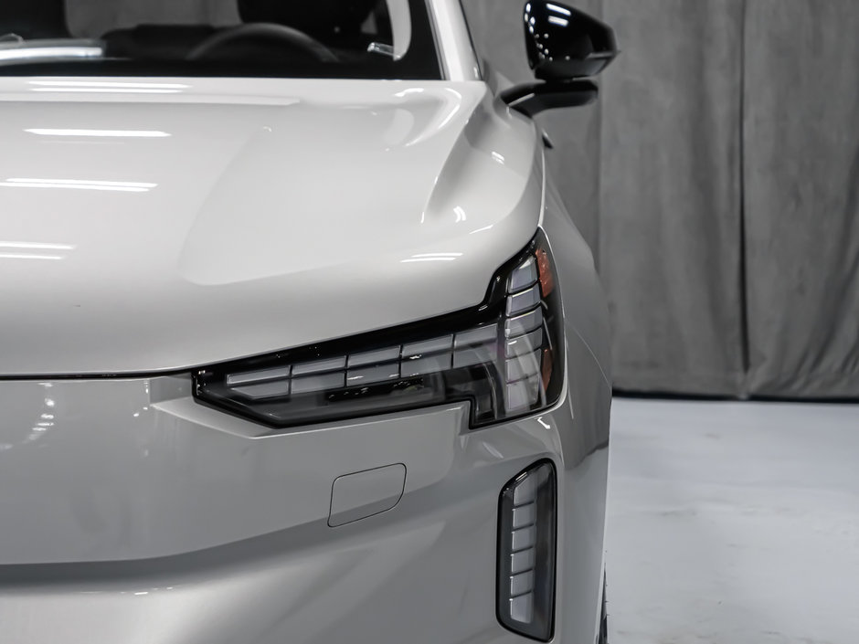 2025 Volvo EX90 Ultra 7-Passenger-42