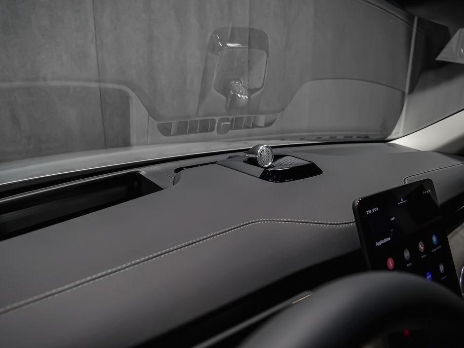 2025 Volvo EX90 Ultra 7-Passenger-28