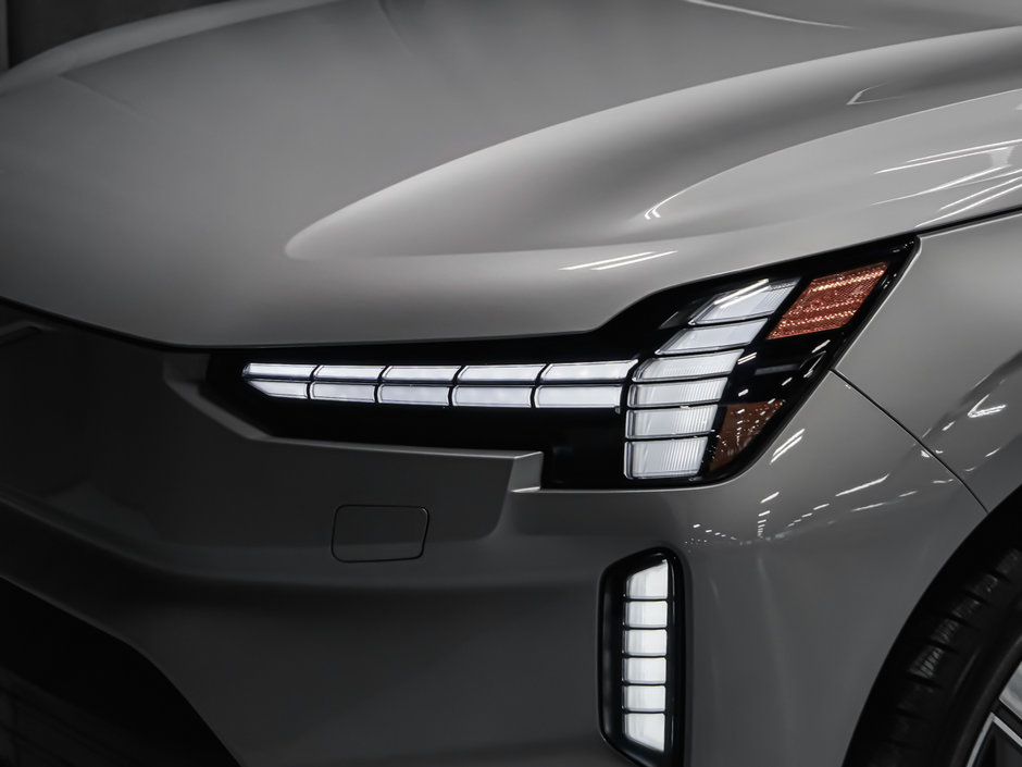 2025 Volvo EX90 Ultra 7-Passenger-45