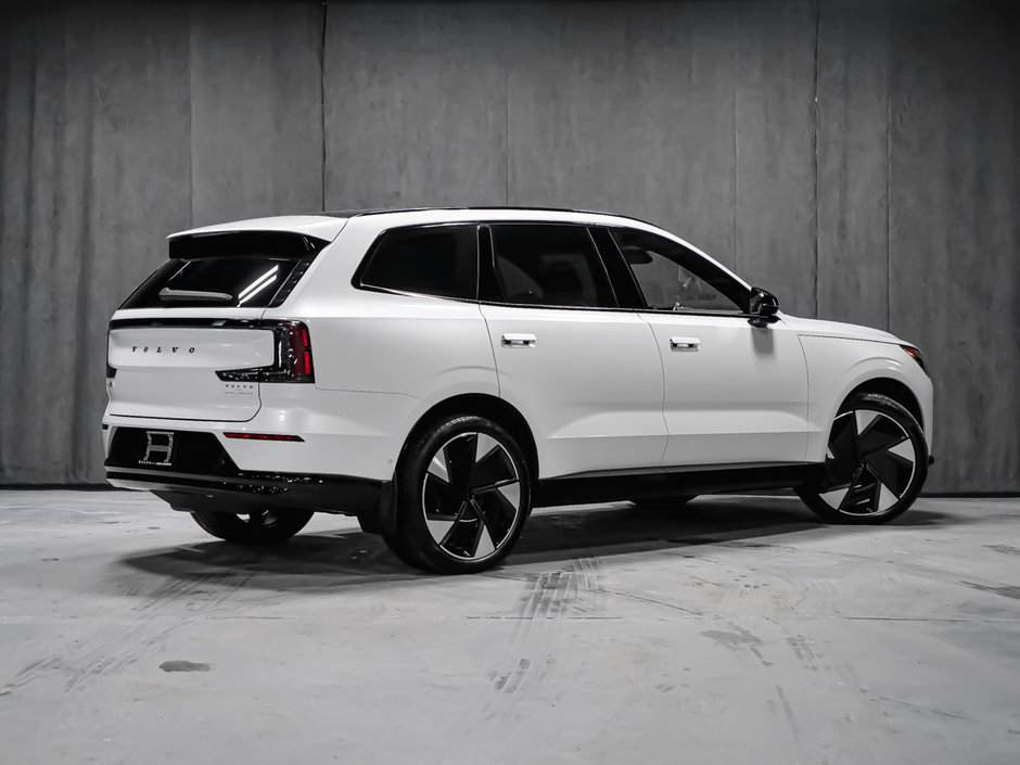 2025 Volvo EX90 Ultra 6-Passenger-5