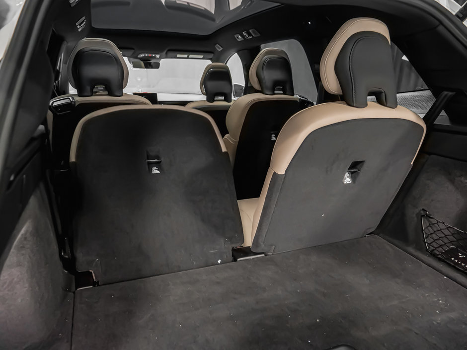 2025 Volvo EX90 Ultra 6-Passenger-20