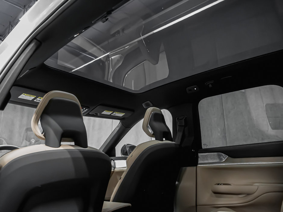 2025 Volvo EX90 Ultra 6-Passenger-66