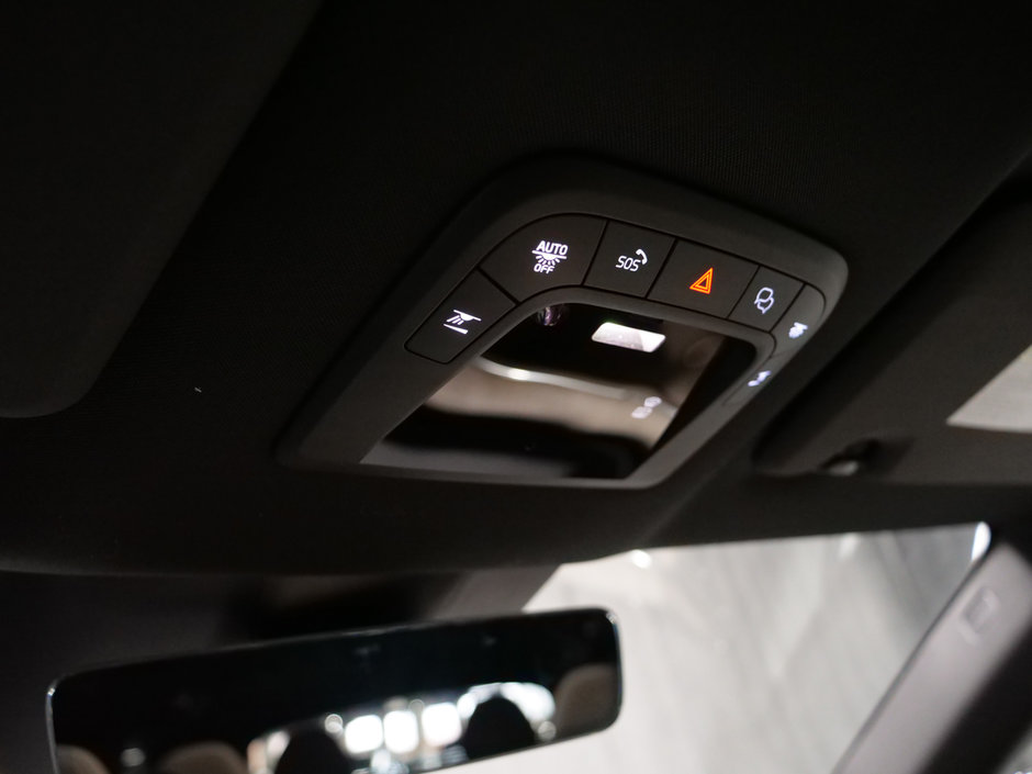 2025 Volvo EX90 Ultra 6-Passenger-51