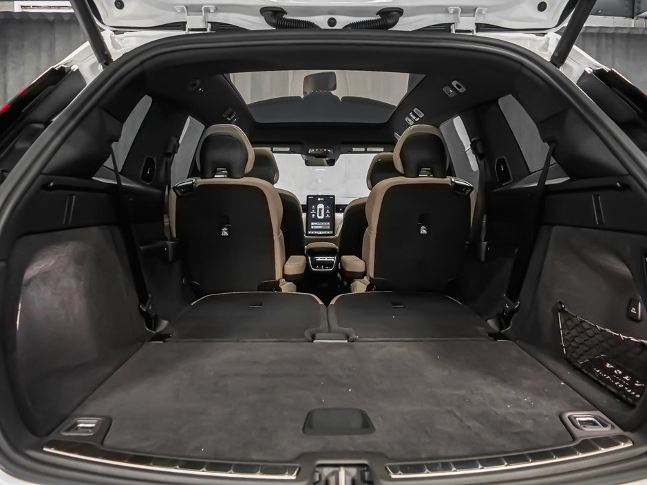 2025 Volvo EX90 Ultra 6-Passenger-23