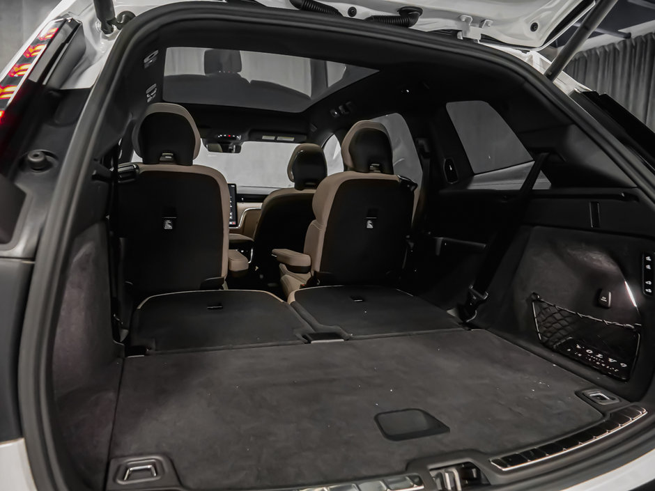 2025 Volvo EX90 Ultra 6-Passenger-22