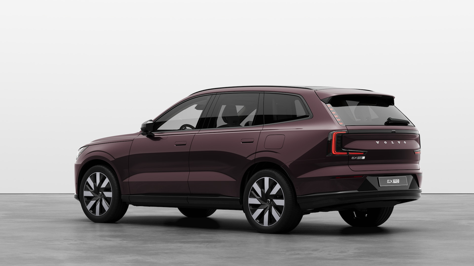 2025 Volvo EX90 Ultra 6-Passenger-1